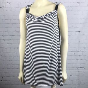 Kenneth
Cole NY size Medium Tank metal accent EUC